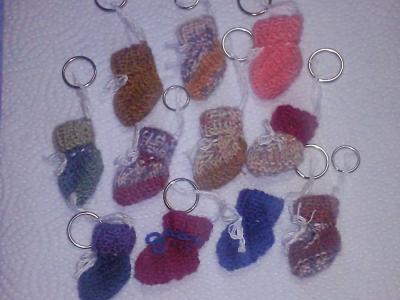 Bild zu Schlüsselanhänger Babyschuhe / Babymützchen - Forum und Treffpunkt für Omas