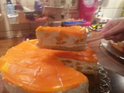 Bild zu Geburtstagstorte - Forum und Treffpunkt für Omas