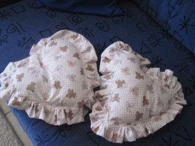 Bild zu meine kuschelkissen... - Forum und Treffpunkt für Omas