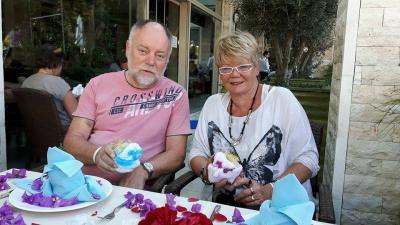 Bild zu Glückliches Paar - Forum und Treffpunkt für Omas