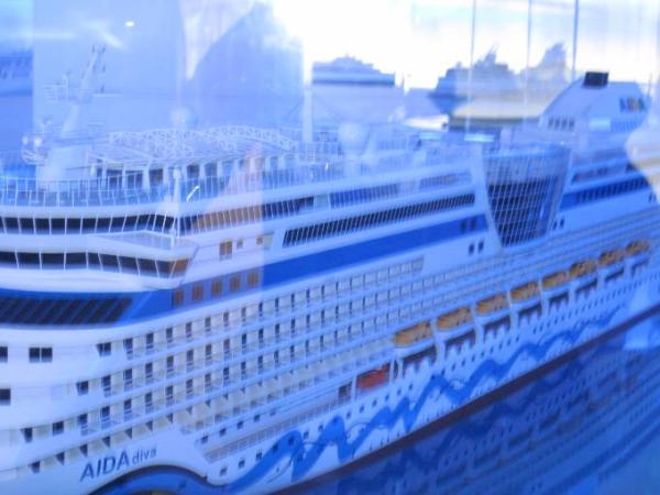 Bild zu ozeanriesenbesichtigung - Forum und Treffpunkt für Omas