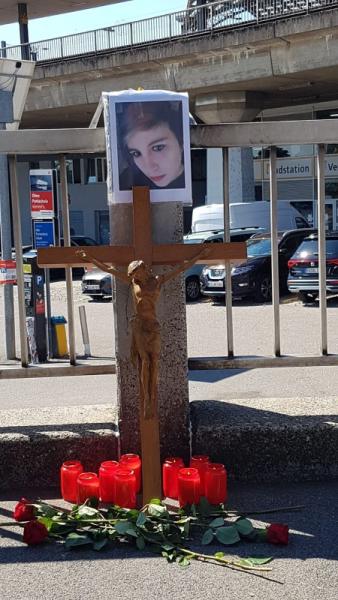 Bild zu Foto - Forum und Treffpunkt für Omas