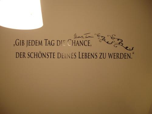 Bild zu Wie findet ihr mein Wandtattoo? - Alleinerziehend - Forum für alleinerziehende Eltern