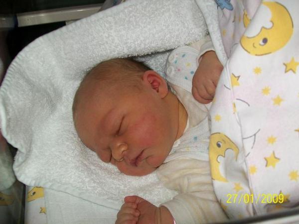 Bild zu Meine Kleine Püppi ist da !!! - Alleinerziehend - Forum für alleinerziehende Eltern