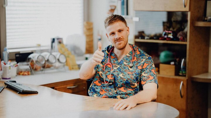 Aaron Pfisterer -meinkinderdoc