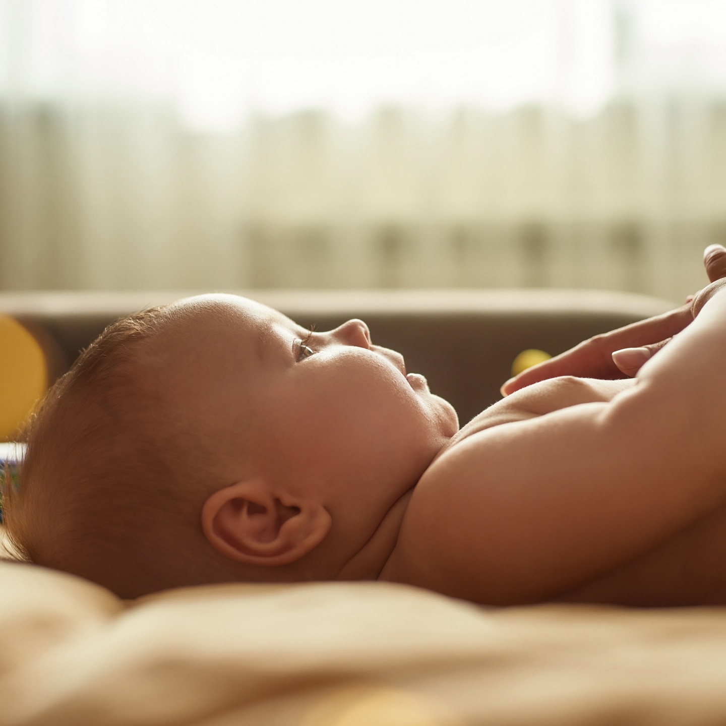 Tactile contact with mother is vital since early childhood