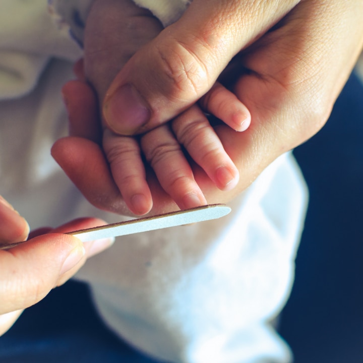 filing nails newborn avoid scratches
