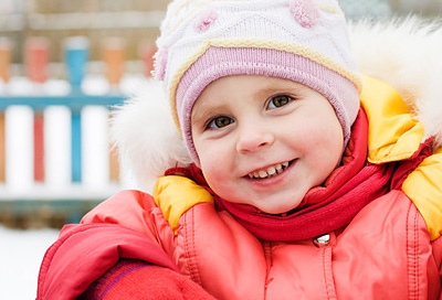 Hautpflege - so schützen Sie die empfindliche Kinderhaut im Winter