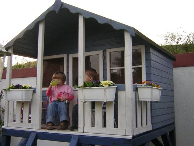 Bild zu lasst Ihr auch noch ein bischen in Euren Garten /Terasse /Balkon schauen? - Garten Forum